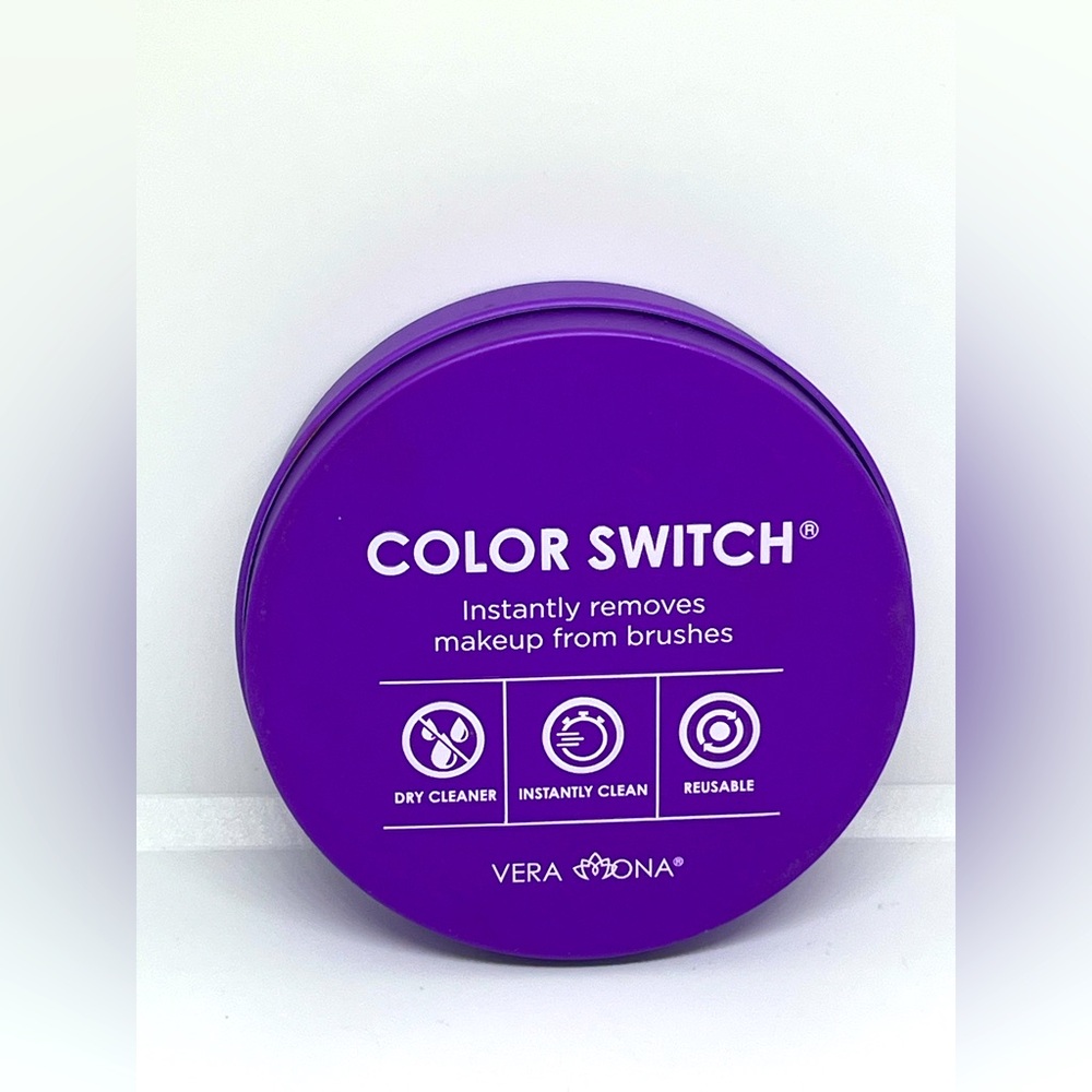 Vera Mona Color Switch Reusable Instant Makeup Remover Brush Cleaner New W/O Box